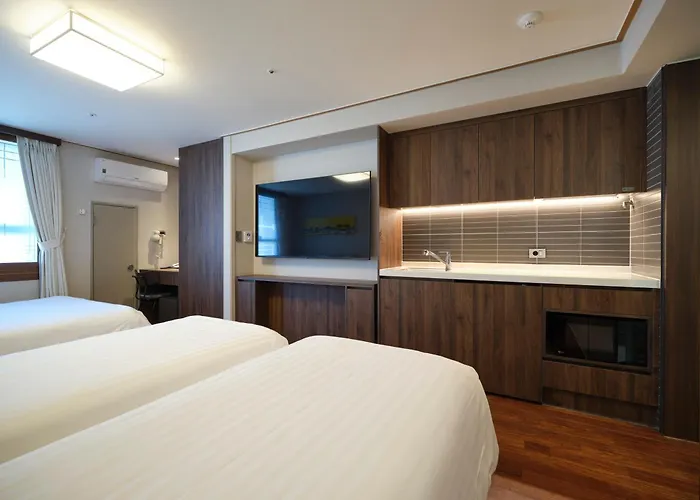 Western Coop & Dongdaemun Aparthotel 3*