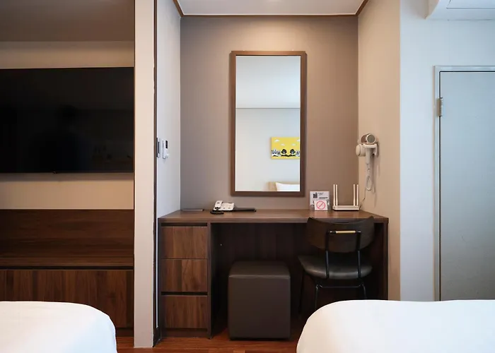 Western Coop & Dongdaemun Aparthotel