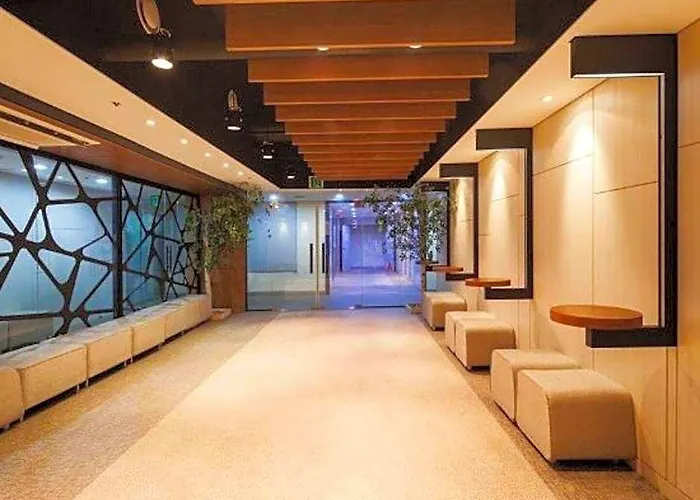 Western Coop & Dongdaemun Aparthotel Seoul