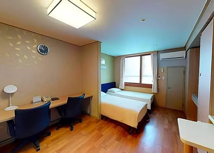 Aparthotel Western Coop & Dongdaemun 3*