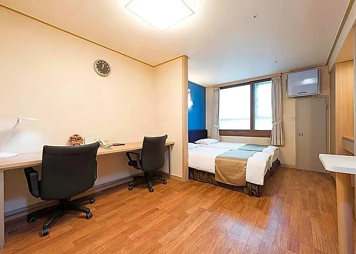 Western Coop & Dongdaemun Aparthotel Seoul