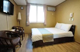 Apartahotel Western Coop & Dongdaemun 3*